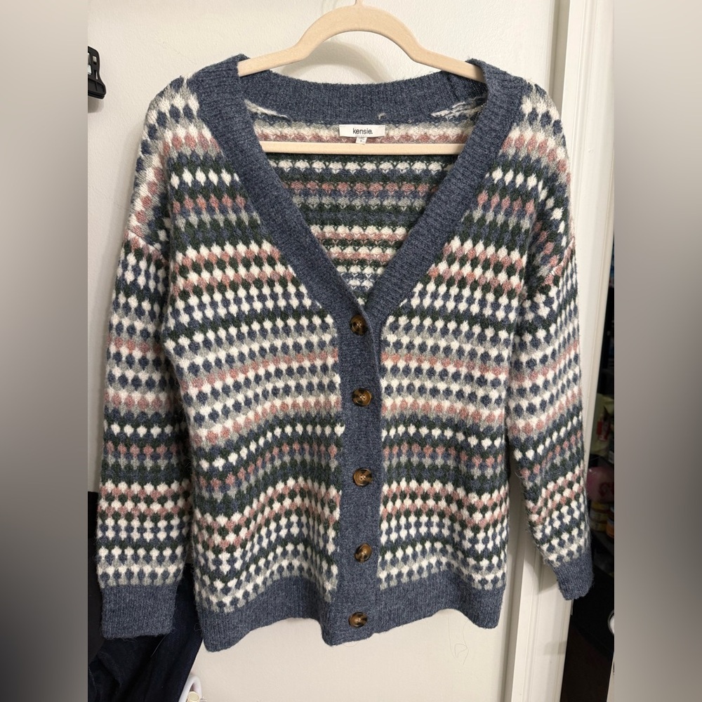 Women’s Vintage Style V‑Neck Buttoned Cardigan—SIZE S